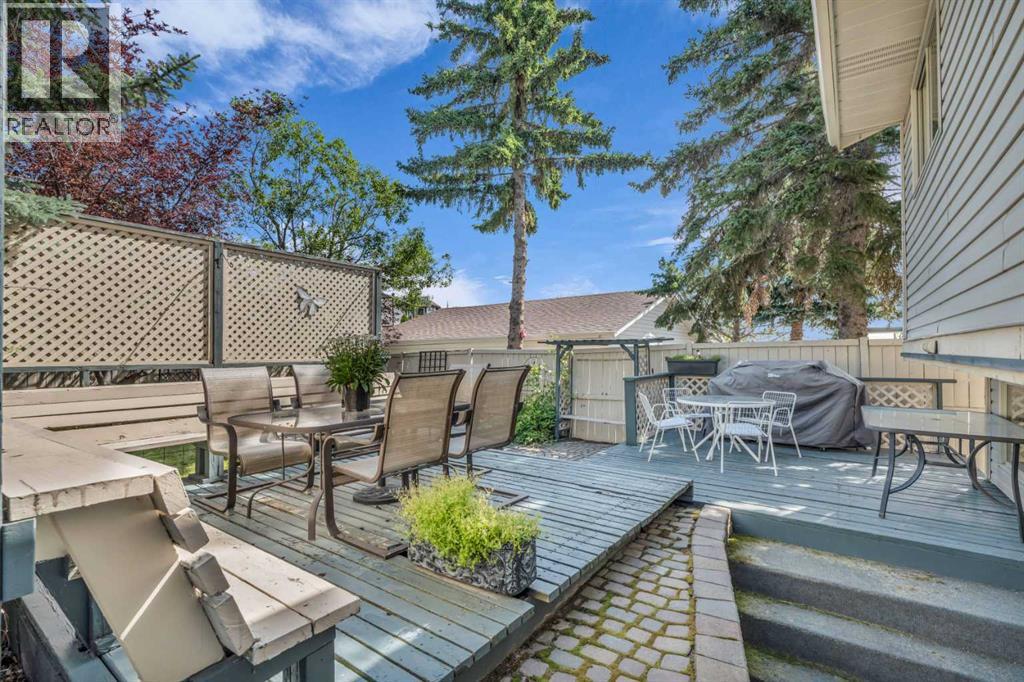 Photo 37 of 203 Edgeland Road Nw, Calgary AB