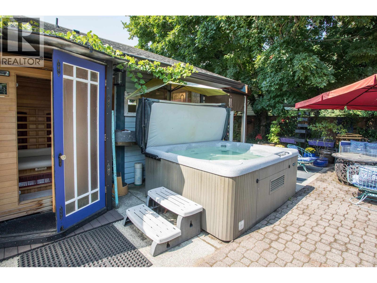 12388 NIKOLA STREET, Pitt Meadows