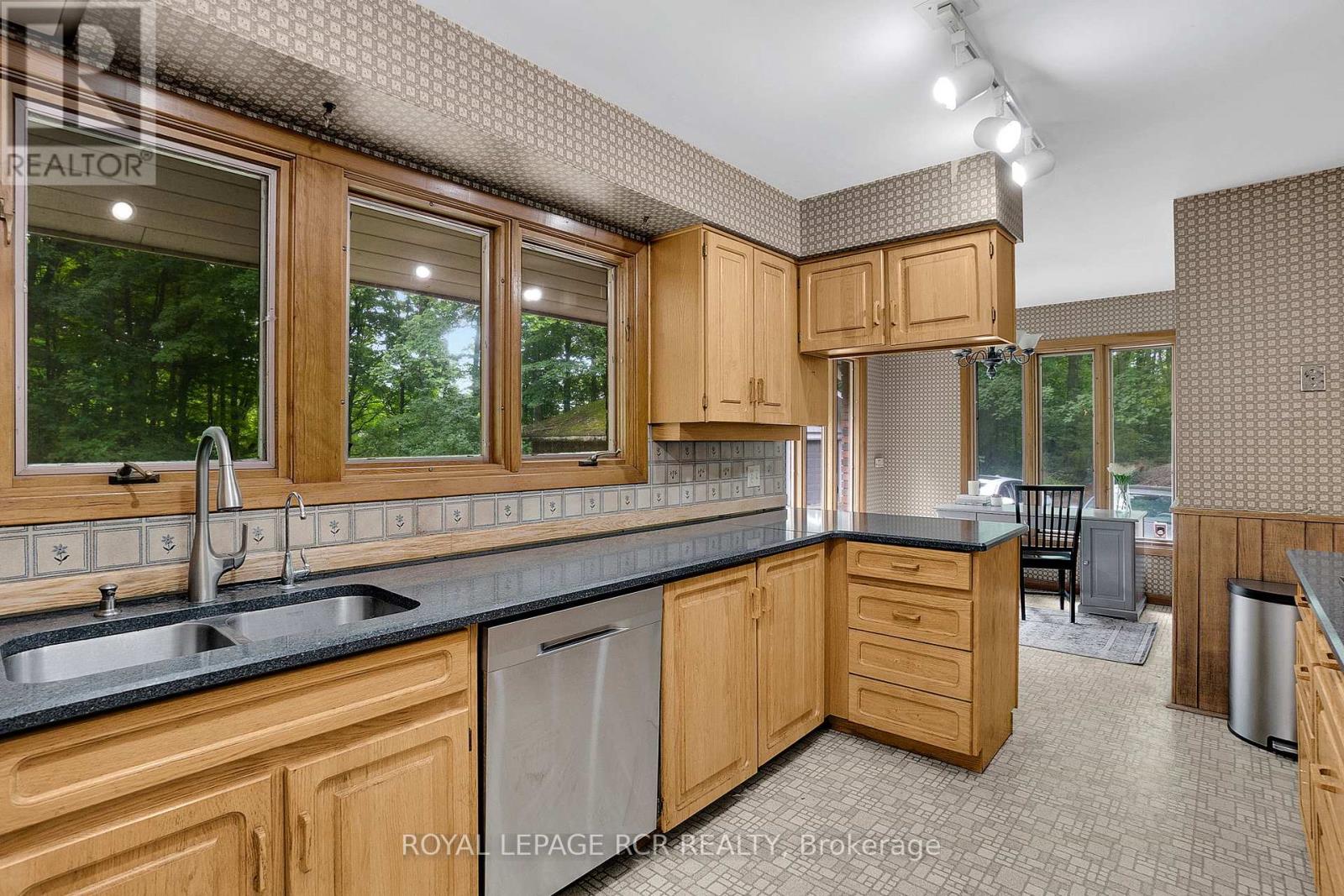 Photo 13 of 14615 8th Concession, King ON