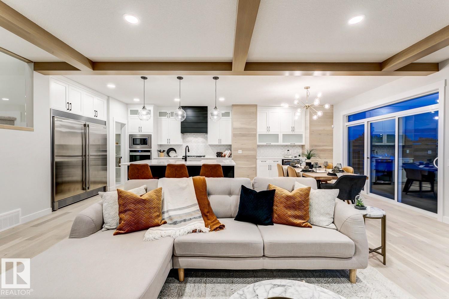 128 JENNIFER CR, St. Albert