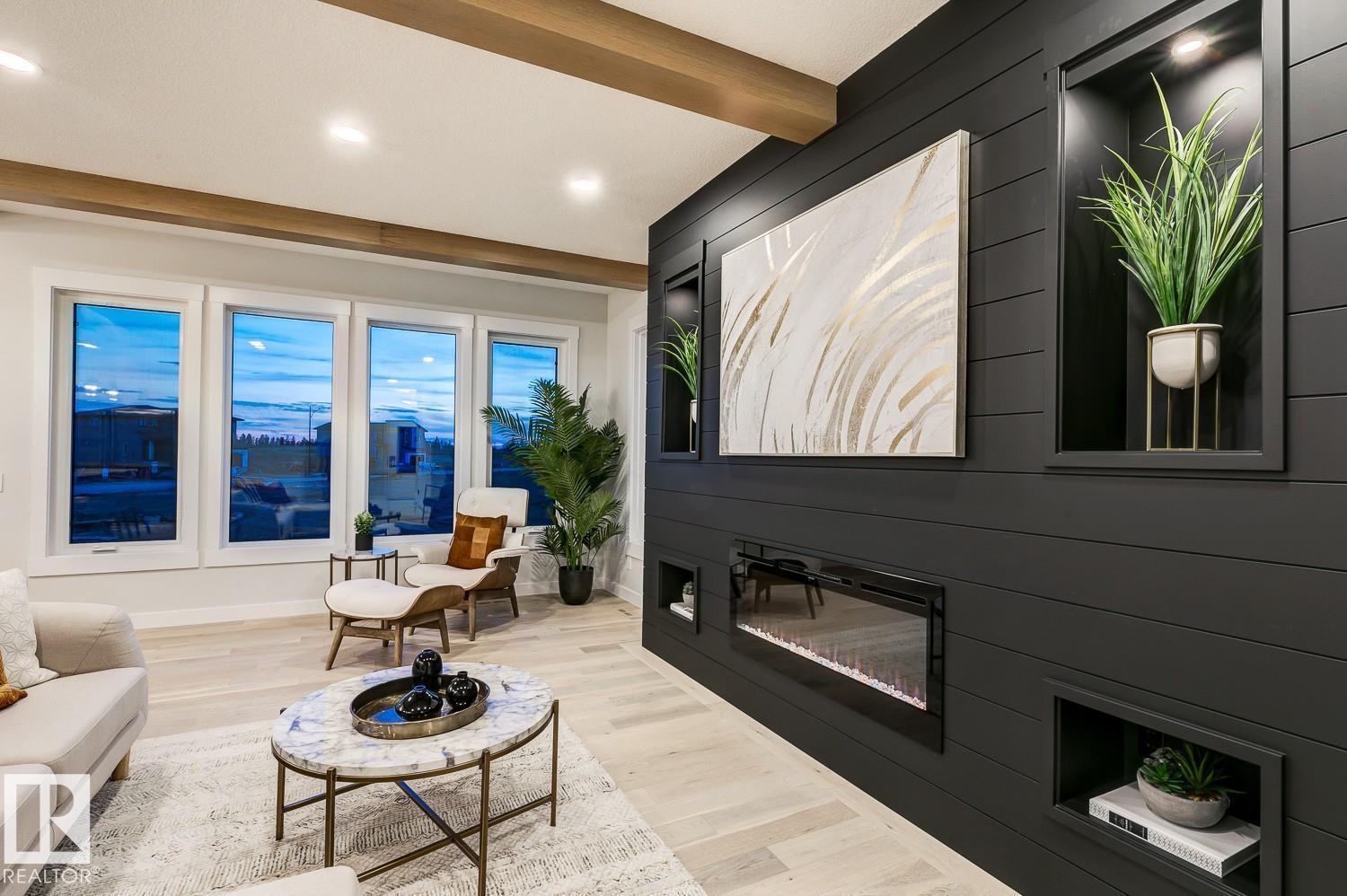 128 JENNIFER CR, St. Albert