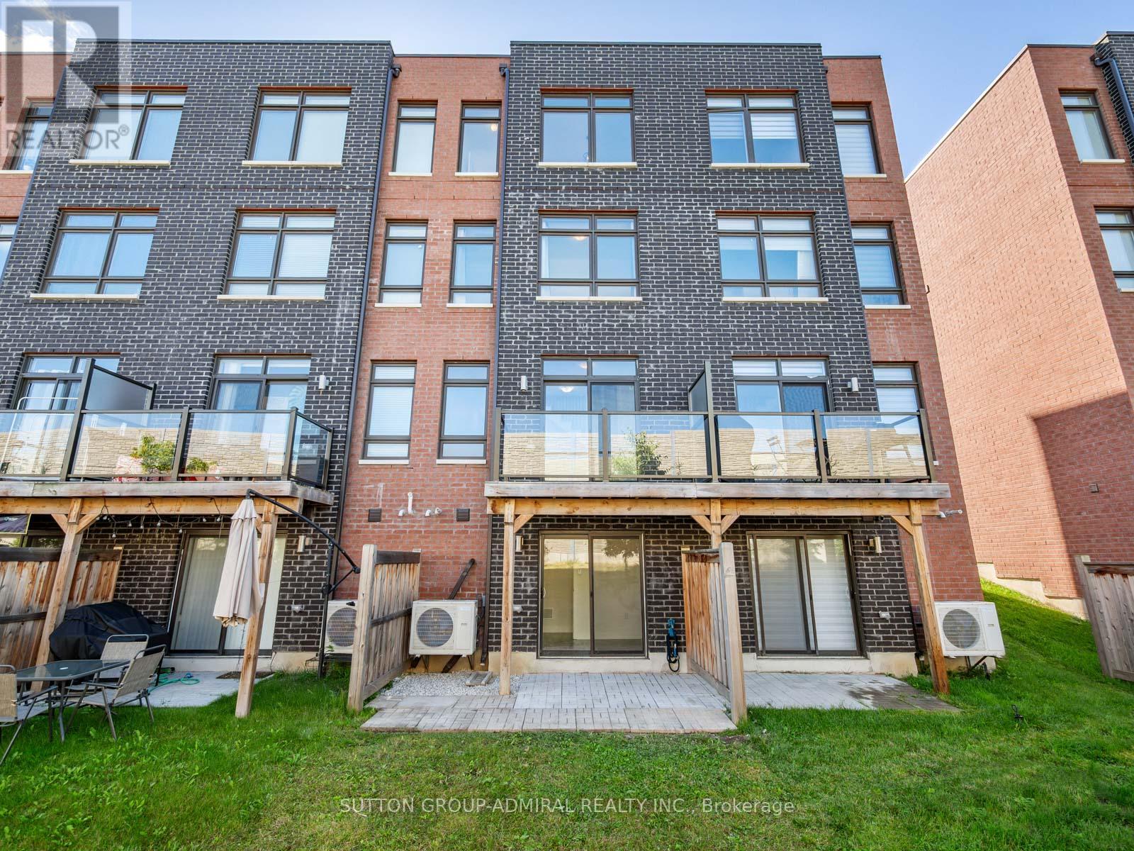 Photo 24 of 110 Dalhousie Street, Vaughan ON