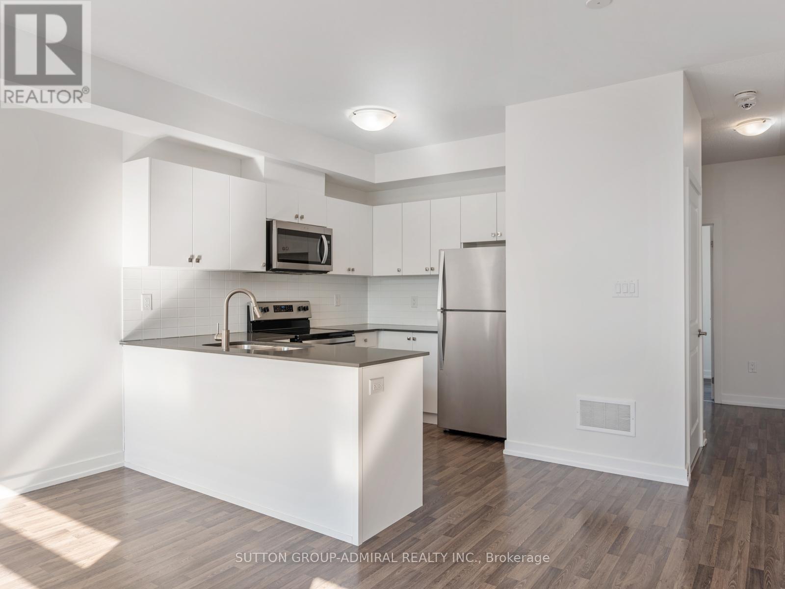 Photo 8 of 110 Dalhousie Street, Vaughan ON