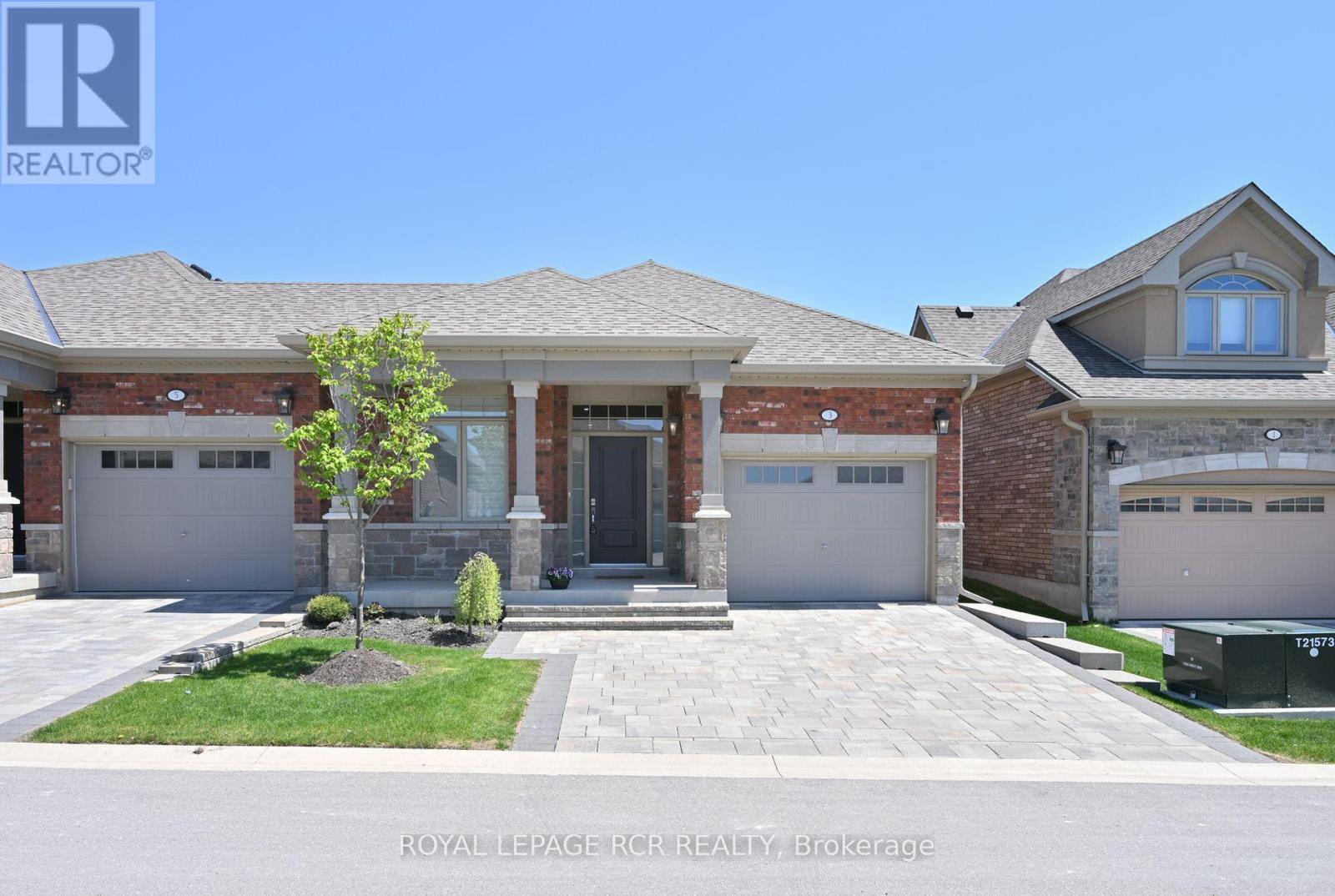 Photo 1 of 3 Assunta Garden, New Tecumseth ON