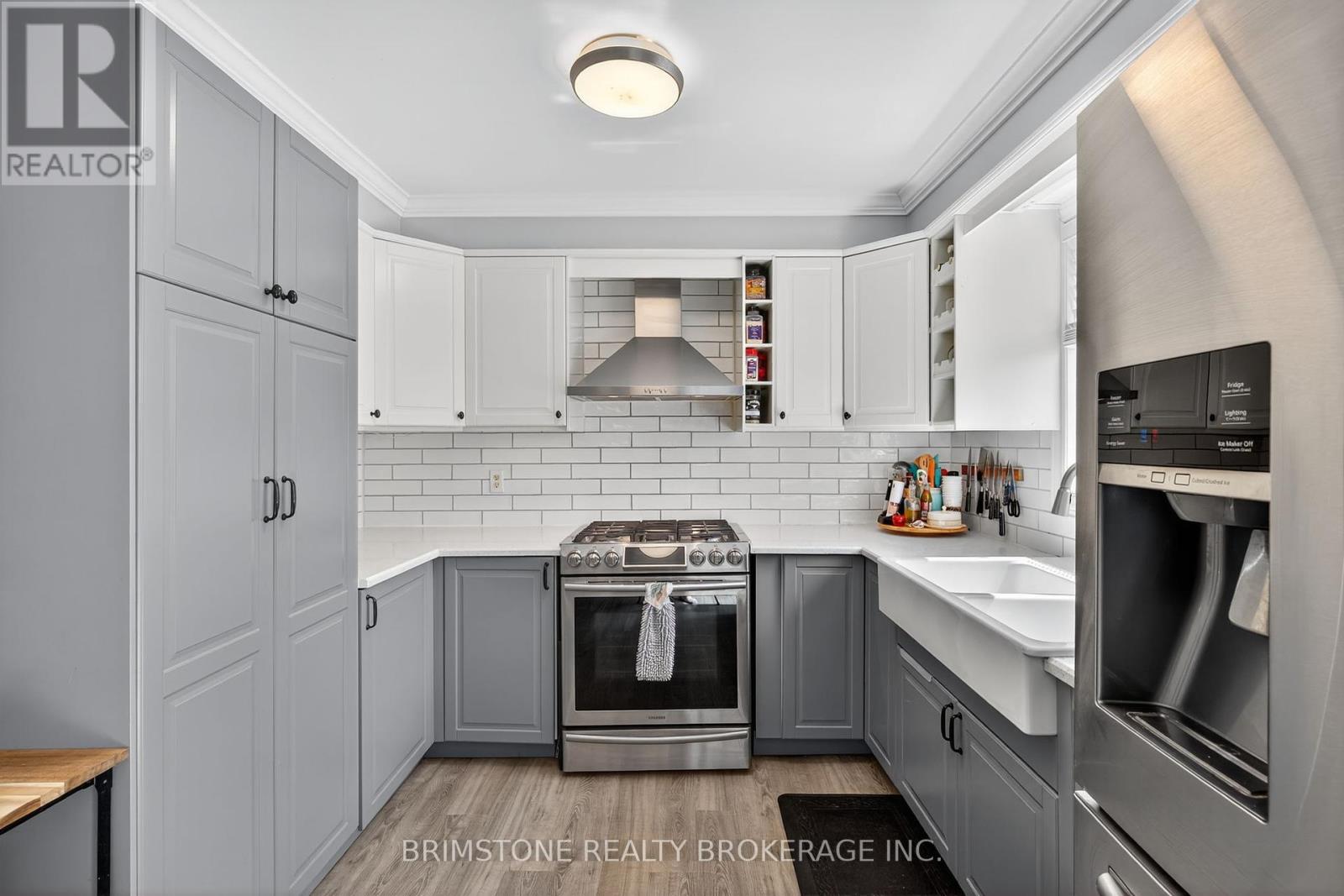 Photo 15 of 116 Bird Street, Barrie ON
