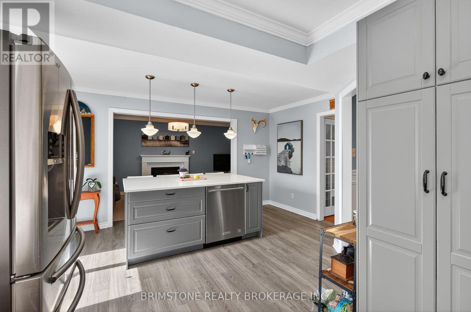 Photo 16 of 116 Bird Street, Barrie ON