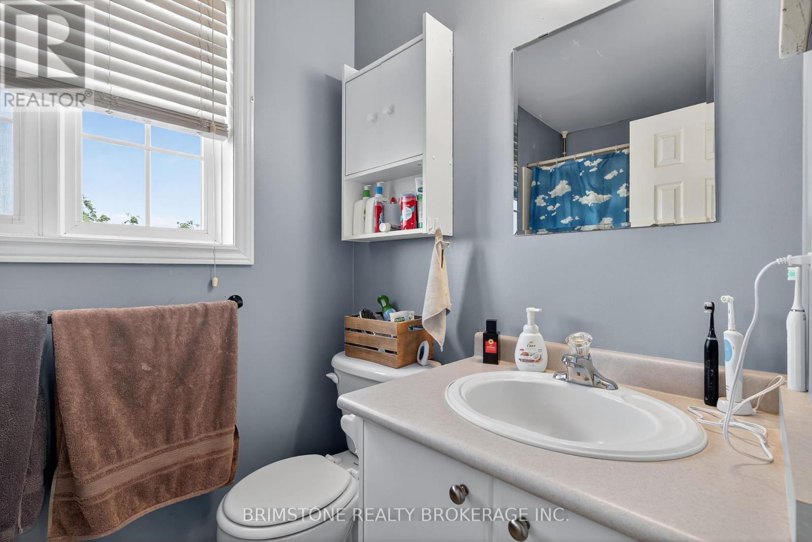 Photo 30 of 116 Bird Street, Barrie ON