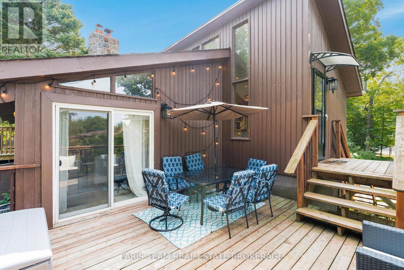 Photo 21 of 20 Glen Cedar Drive, Tiny ON