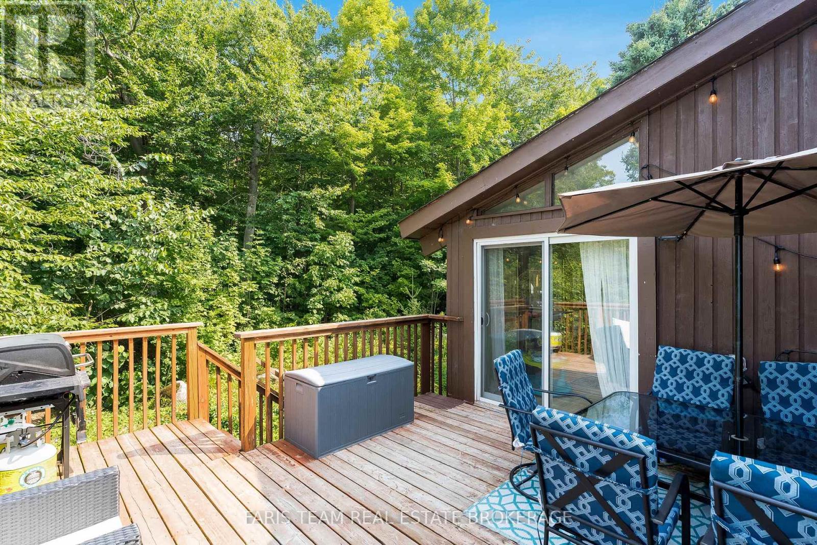 Photo 22 of 20 Glen Cedar Drive, Tiny ON