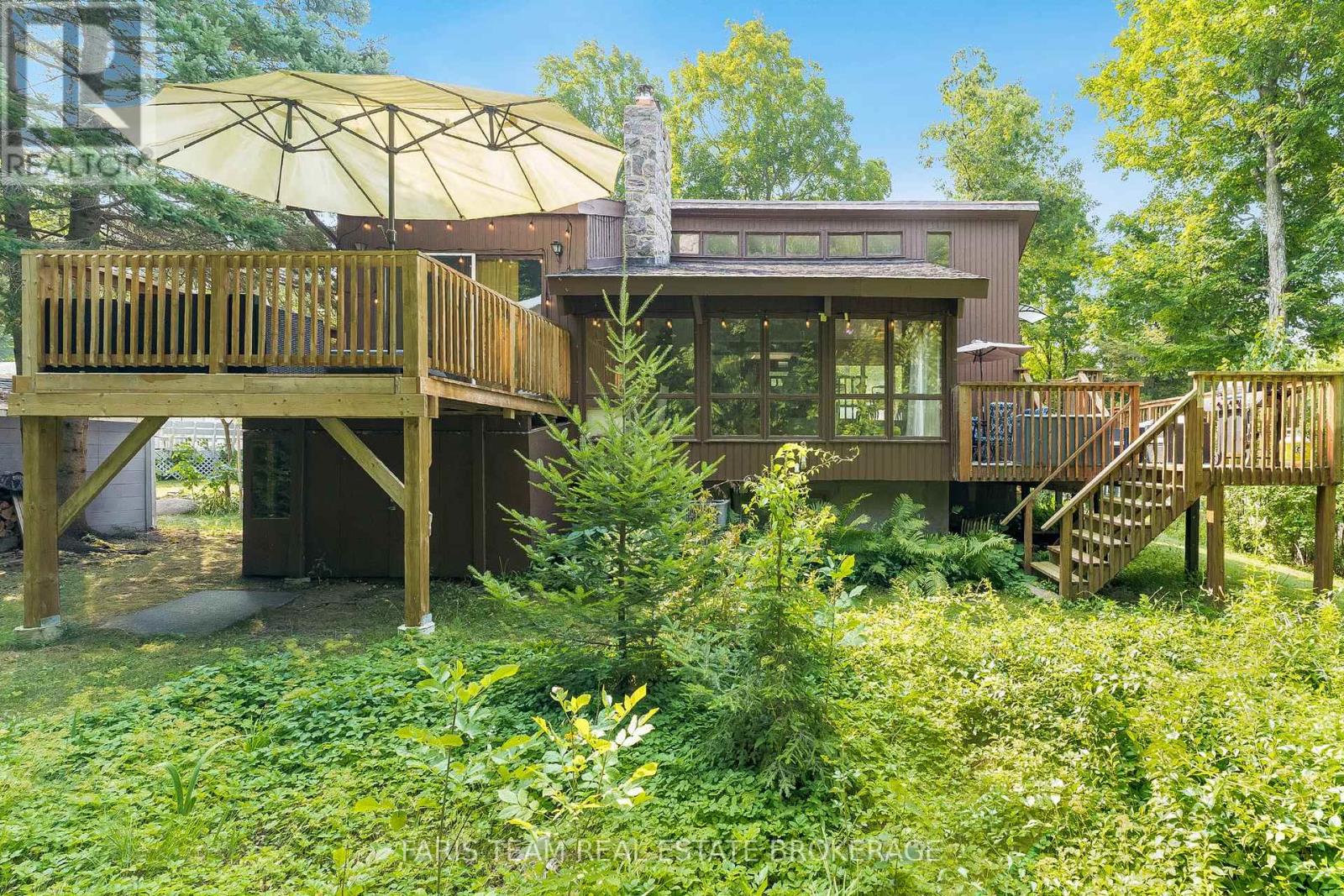 Photo 24 of 20 Glen Cedar Drive, Tiny ON