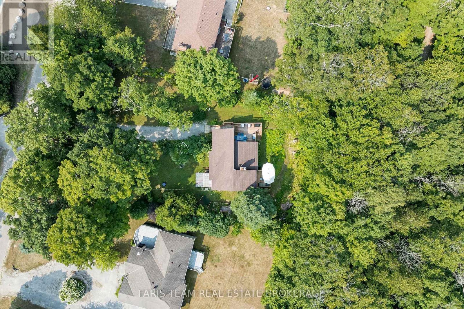 Photo 26 of 20 Glen Cedar Drive, Tiny ON