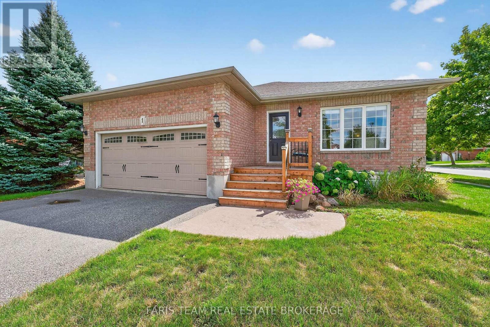 Photo 1 of 1 Touchette Drive, Barrie ON