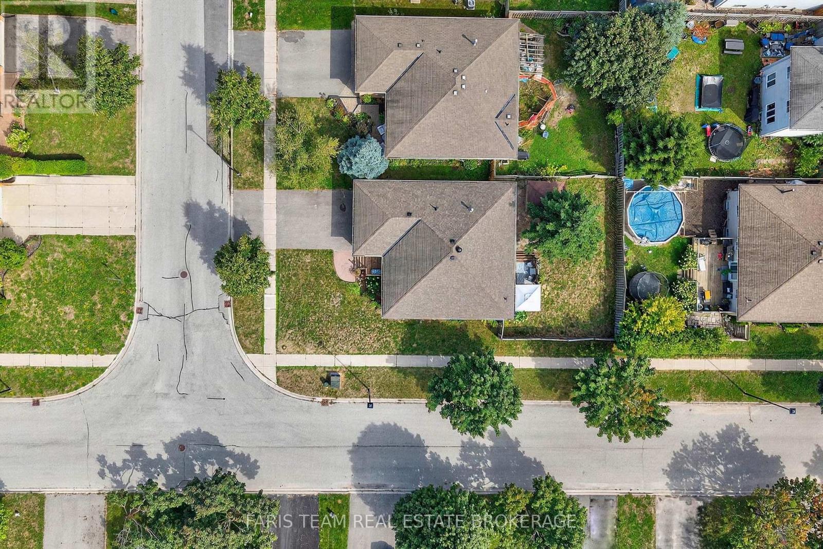 Photo 36 of 1 Touchette Drive, Barrie ON