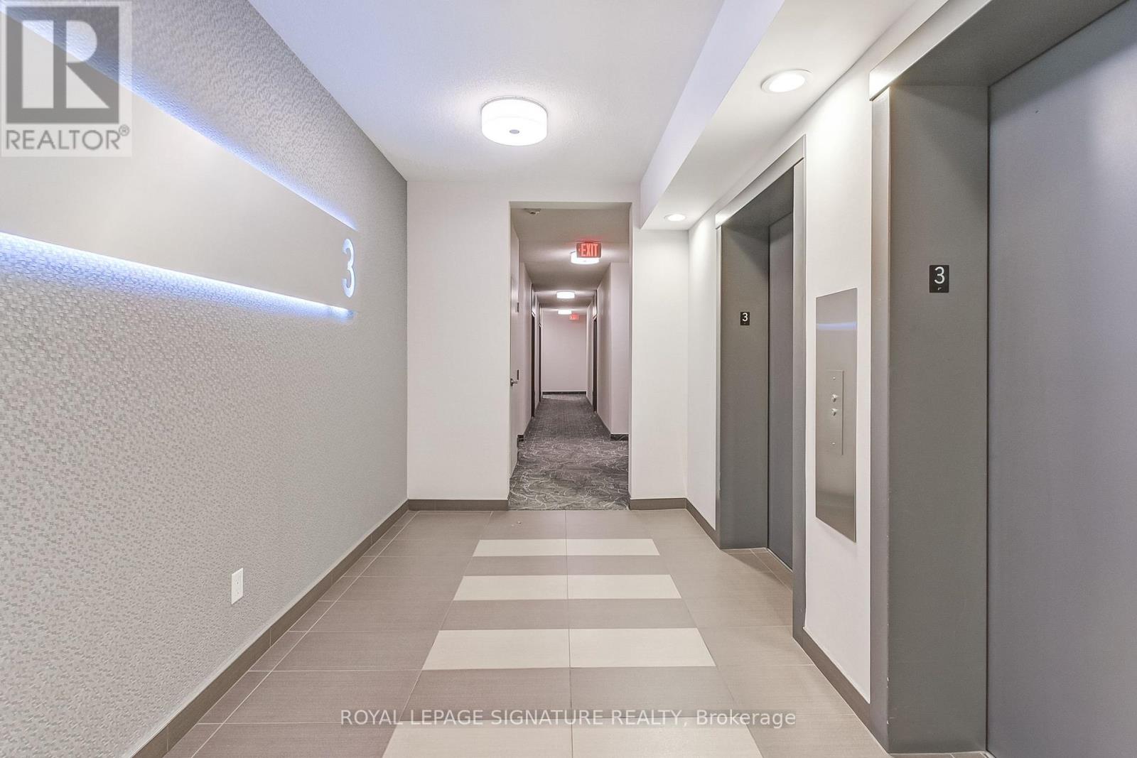 Photo 35 of 320 3865 Lake Shore Boulevard W, Toronto ON