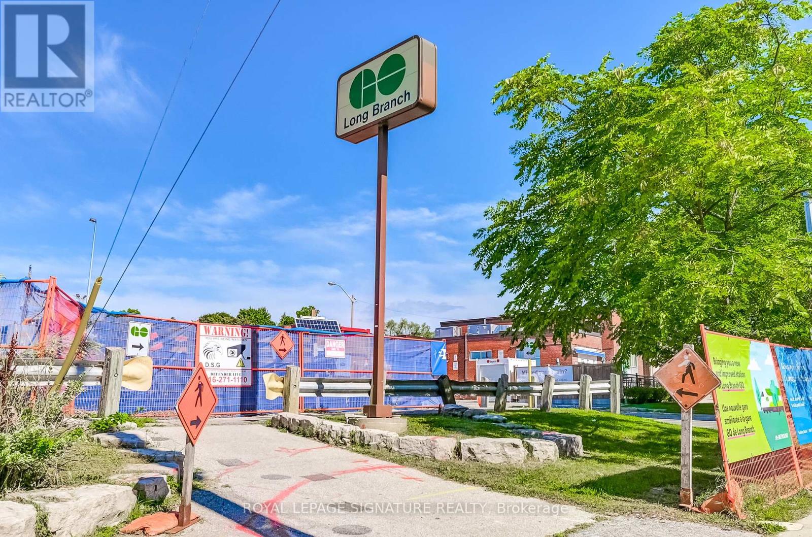 Photo 47 of 320 3865 Lake Shore Boulevard W, Toronto ON