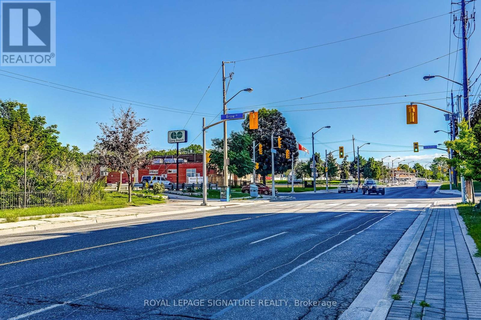 Photo 48 of 320 3865 Lake Shore Boulevard W, Toronto ON