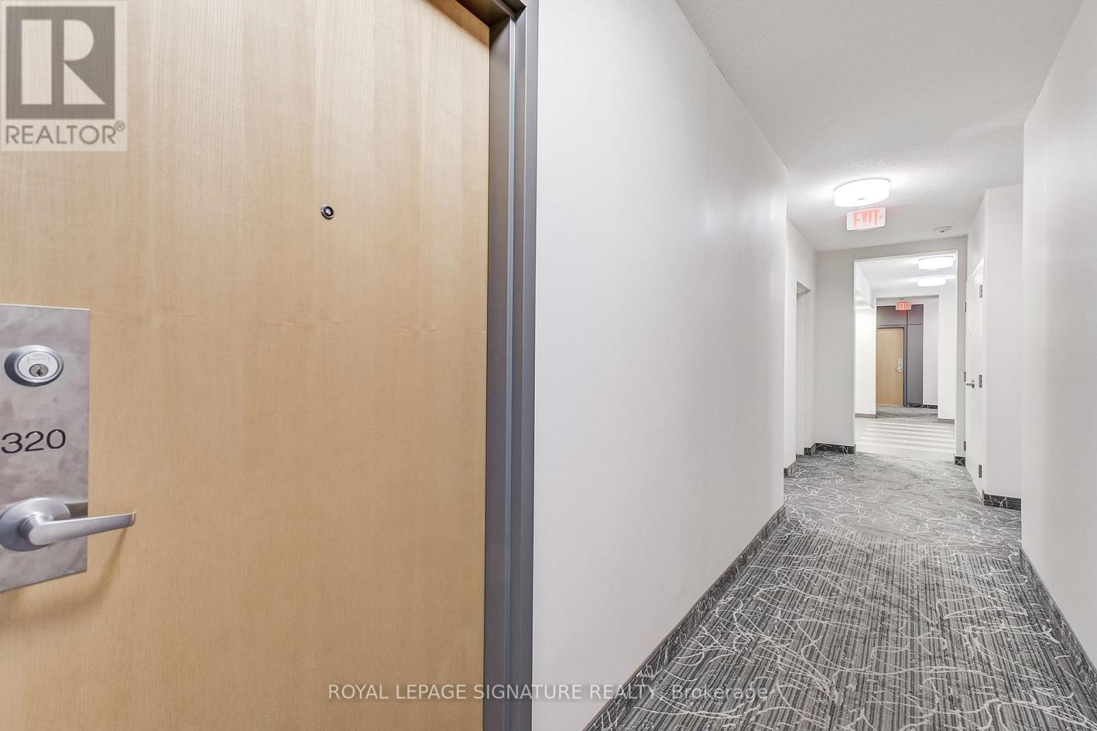 Photo 7 of 320 3865 Lake Shore Boulevard W, Toronto ON