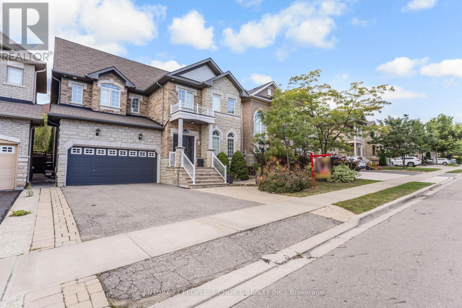 Photo 2 of 28 Coin Street, Brampton ON