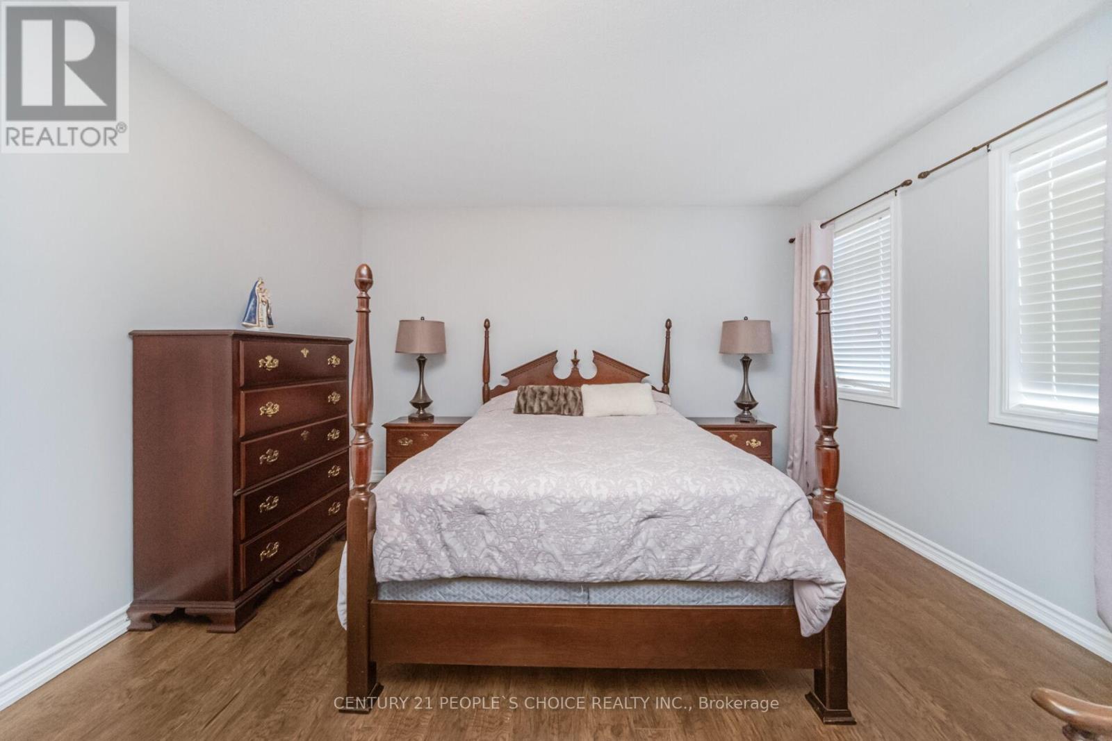 Photo 36 of 28 Coin Street, Brampton ON