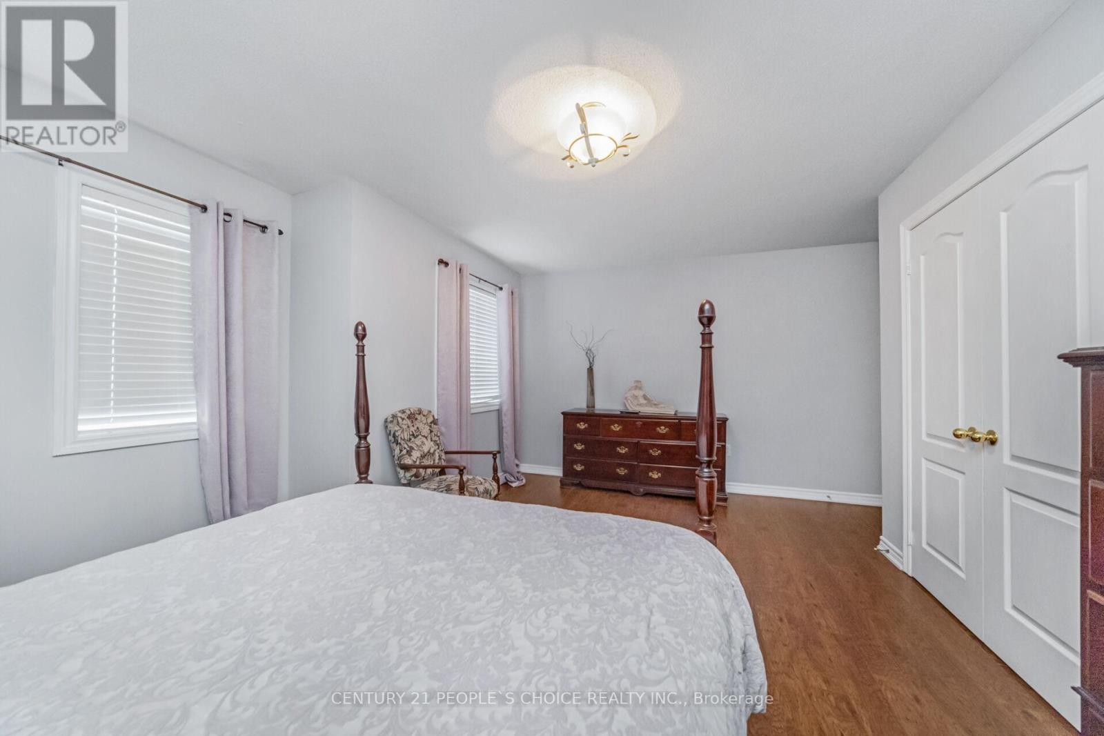 Photo 37 of 28 Coin Street, Brampton ON