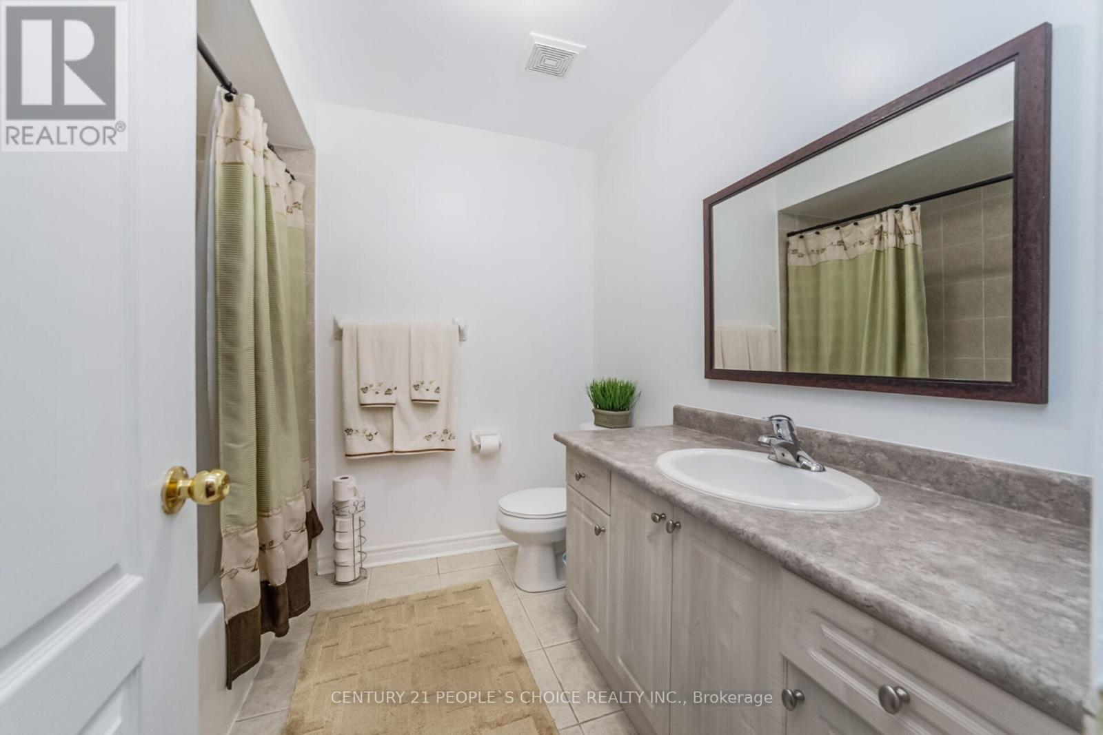 Photo 38 of 28 Coin Street, Brampton ON