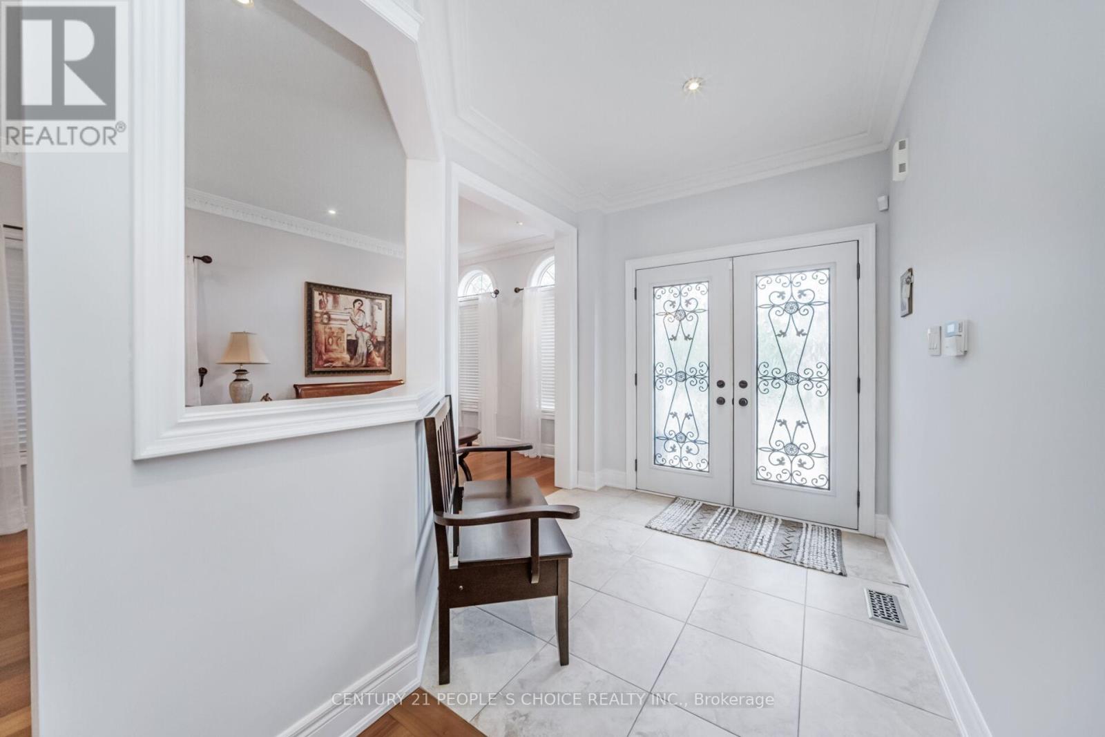 Photo 6 of 28 Coin Street, Brampton ON