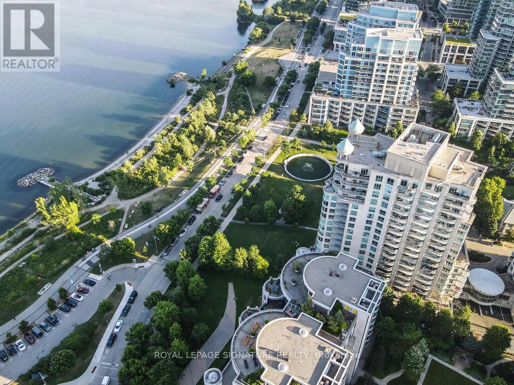 Photo 1 of 719 2111 Lake Shore Boulevard, Toronto ON