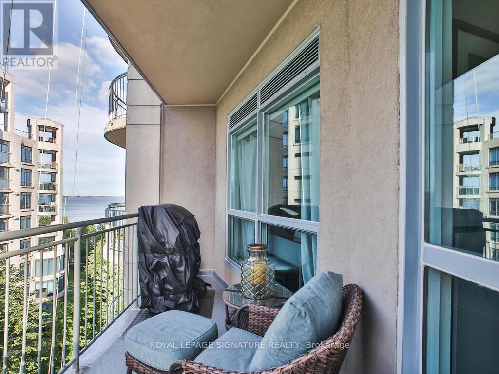 Photo 10 of 719 2111 Lake Shore Boulevard, Toronto ON