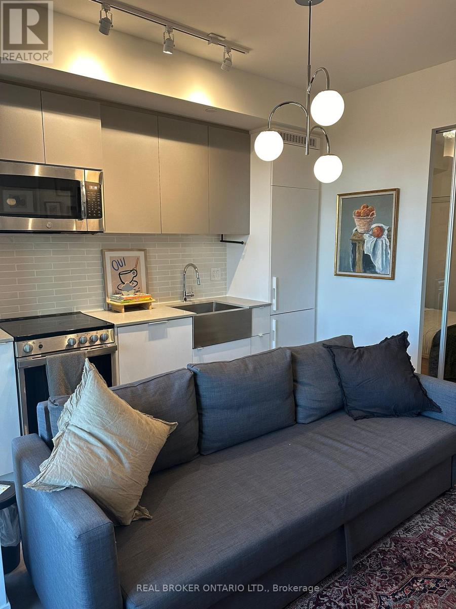 Photo 9 of 820 270 Dufferin Street, Toronto ON