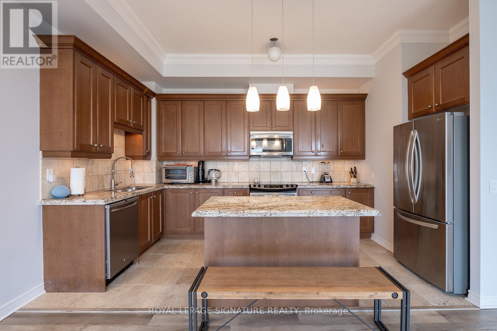 Photo 8 of Ph 6 483 Faith Drive, Mississauga ON