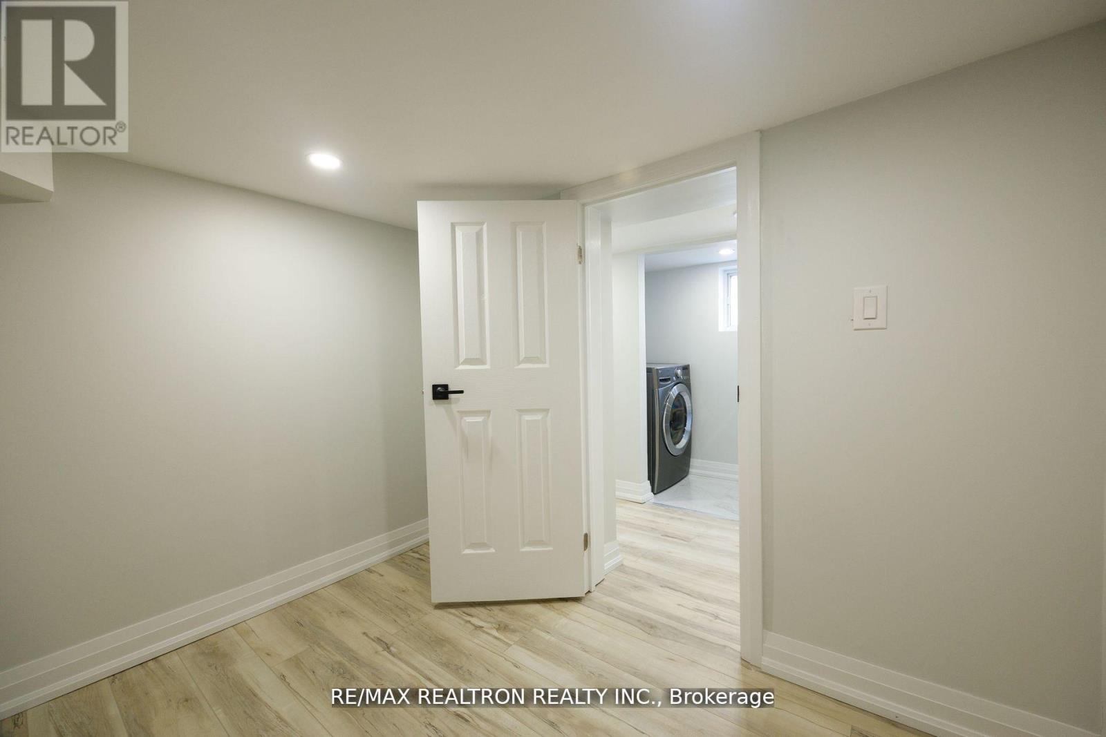 Photo 26 of 77 Hatherley Road, Toronto ON