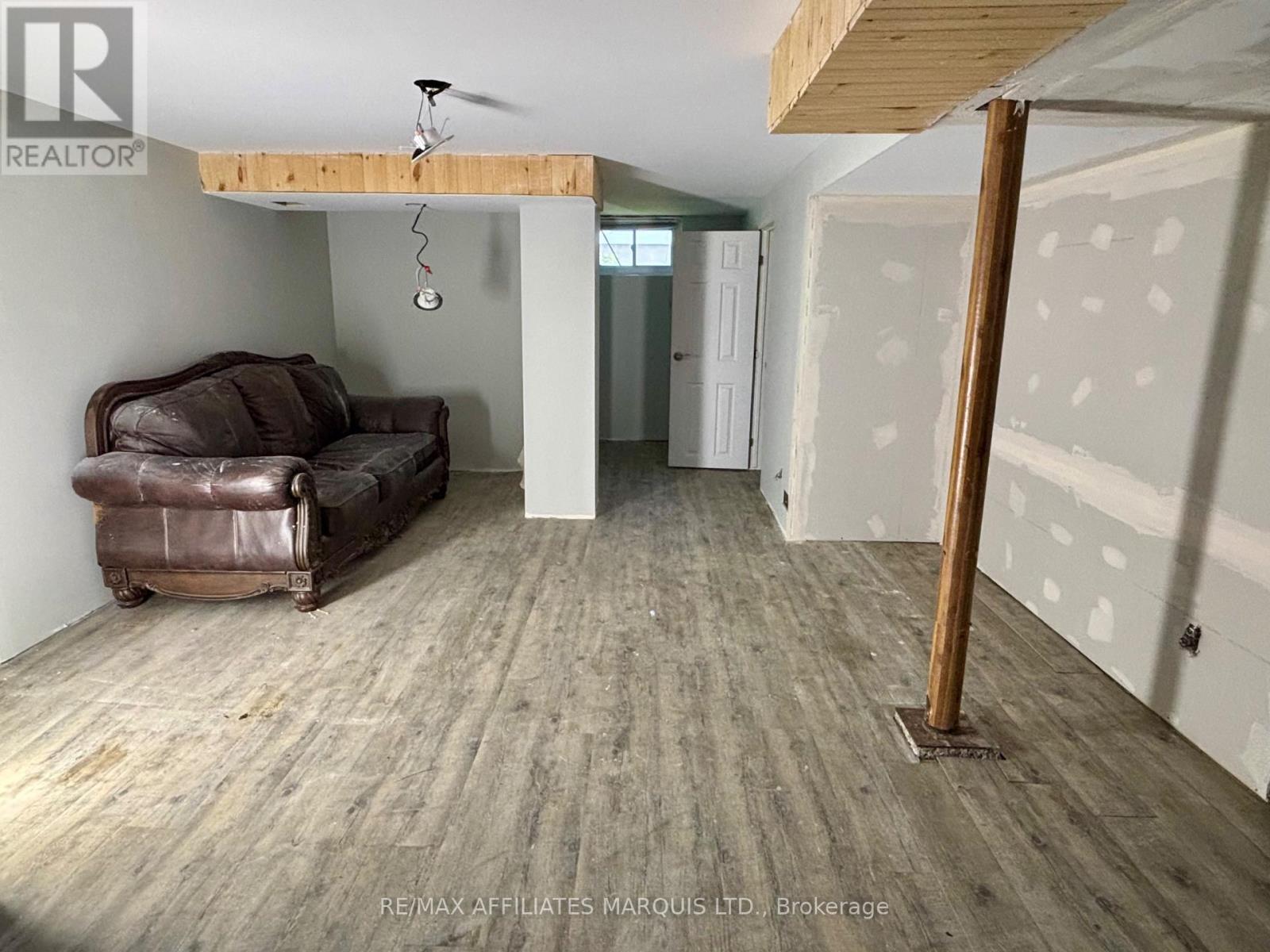 Photo 20 of 1005 Leonard Avenue, Cornwall ON