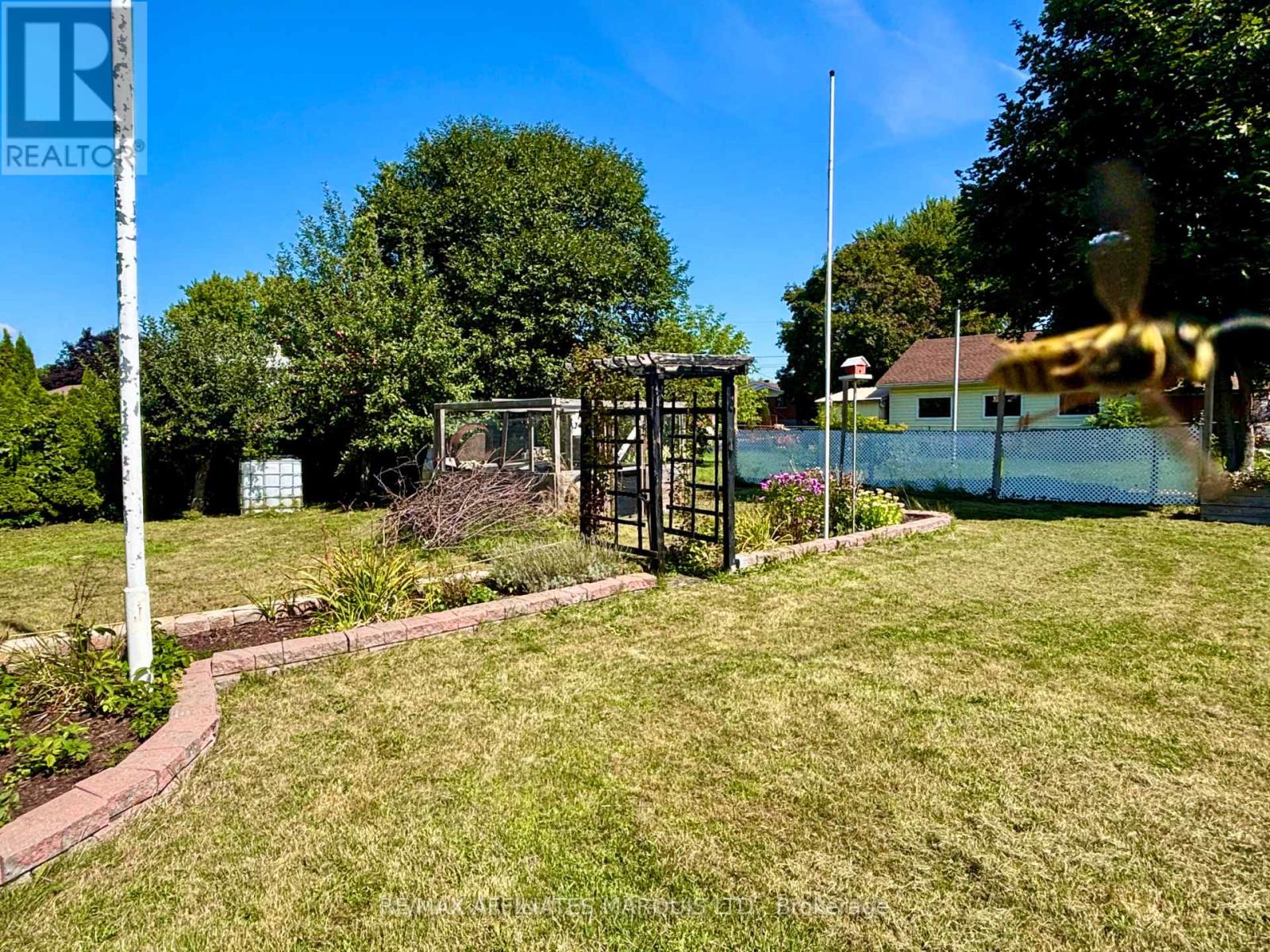 Photo 27 of 1005 Leonard Avenue, Cornwall ON