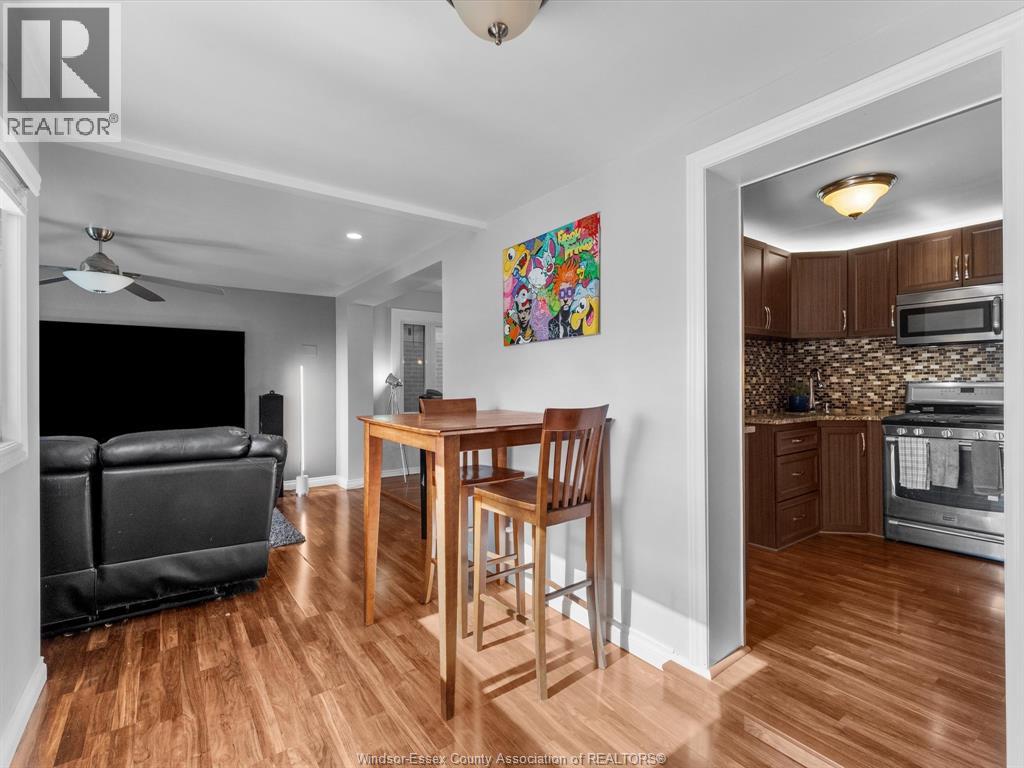 Photo 15 of 1763 Lincoln, Windsor ON