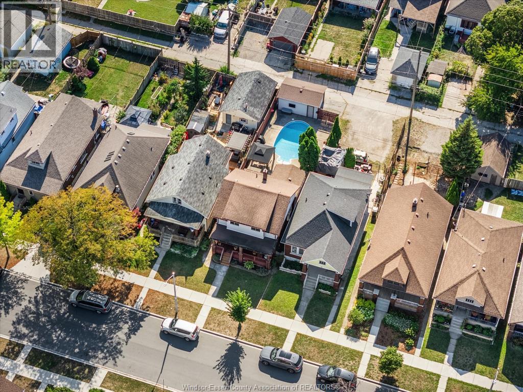 Photo 36 of 1763 Lincoln, Windsor ON