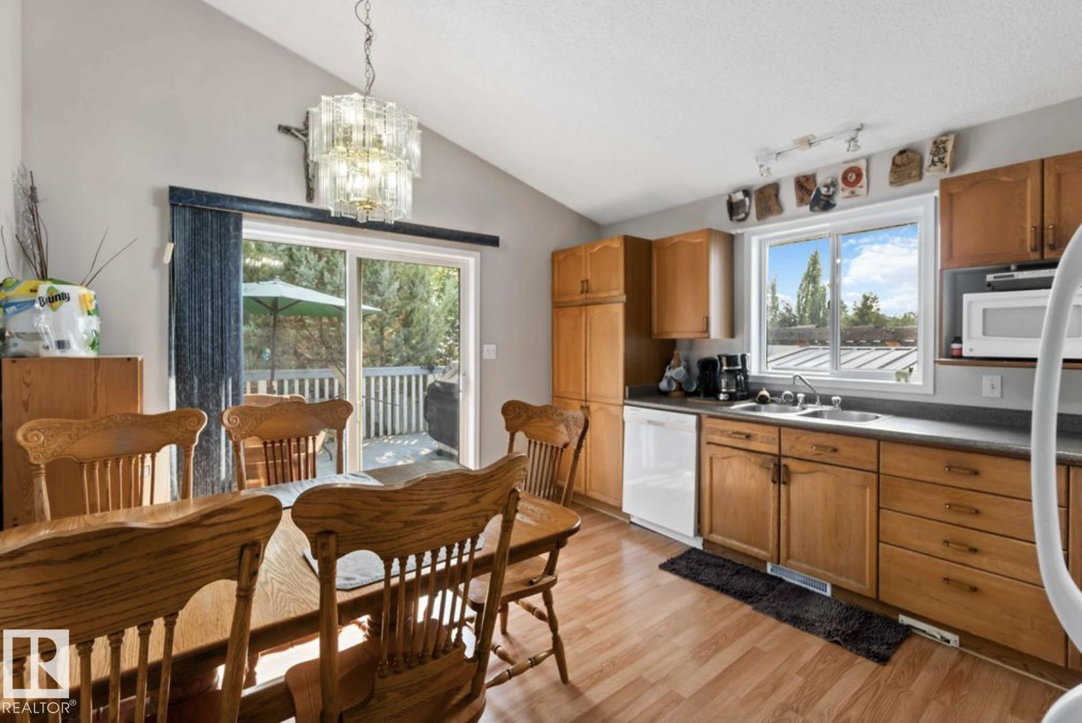 Photo 12 of 19 Westwood Green, Fort Saskatchewan AB