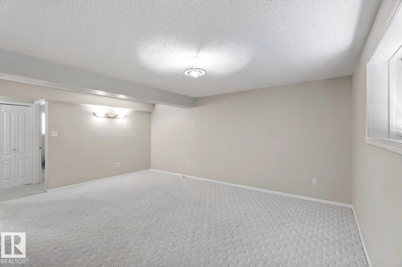 Photo 40 of 19 Westwood Green, Fort Saskatchewan AB