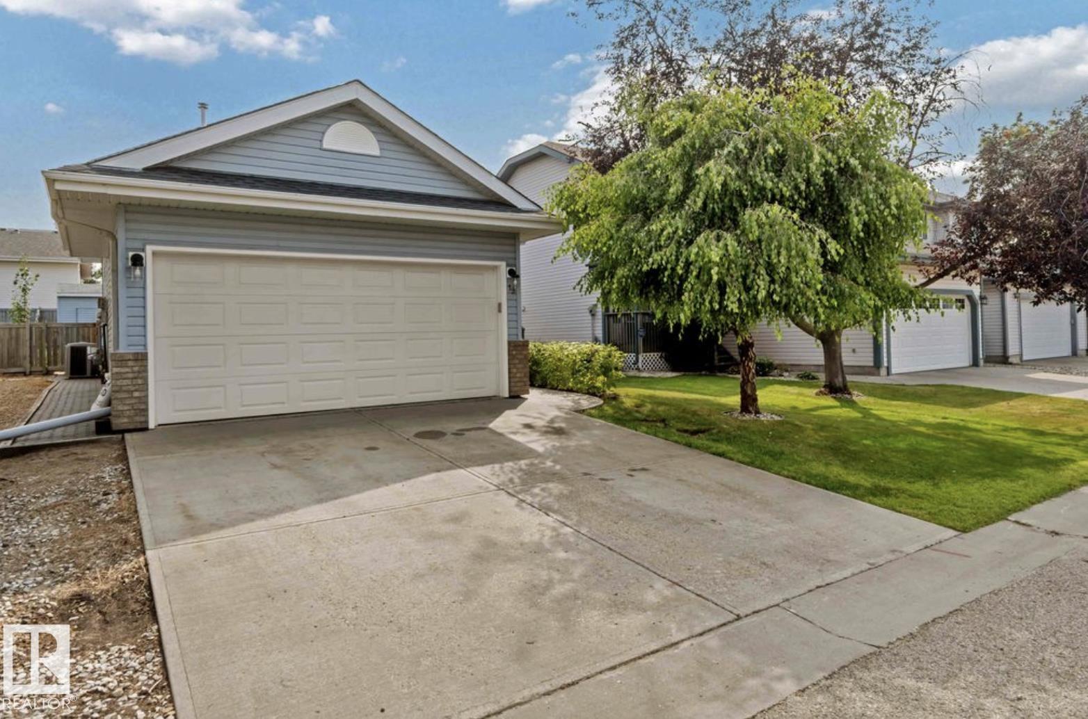 Photo 54 of 19 Westwood Green, Fort Saskatchewan AB