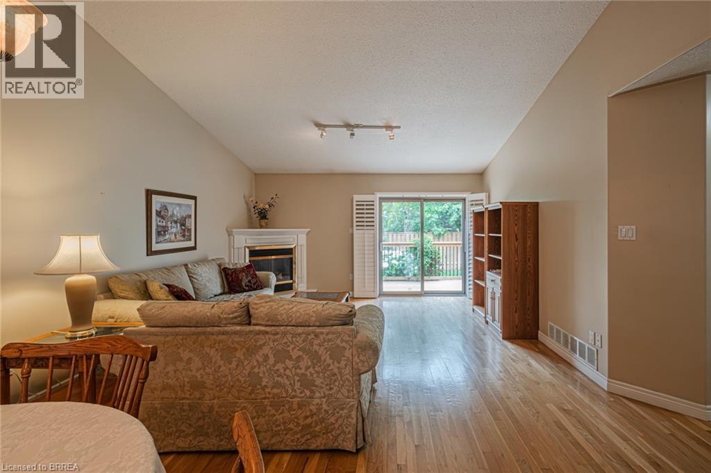 Photo 15 of 110 Somerset Road Unit 9, Brantford ON