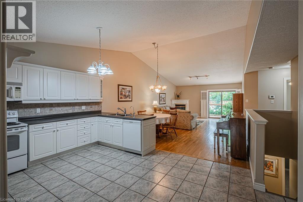Photo 10 of 110 Somerset Road Unit 9, Brantford ON