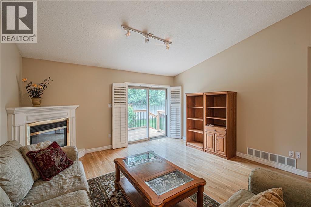 Photo 17 of 110 Somerset Road Unit 9, Brantford ON