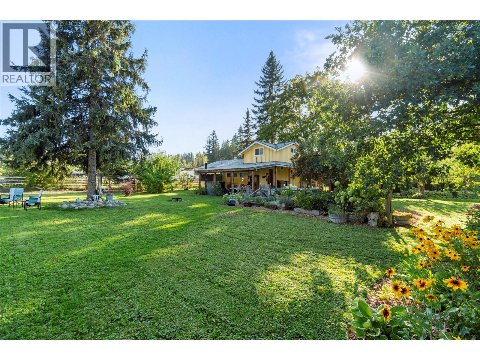 Photo 1 of 3590 50 Street Ne, Salmon Arm BC