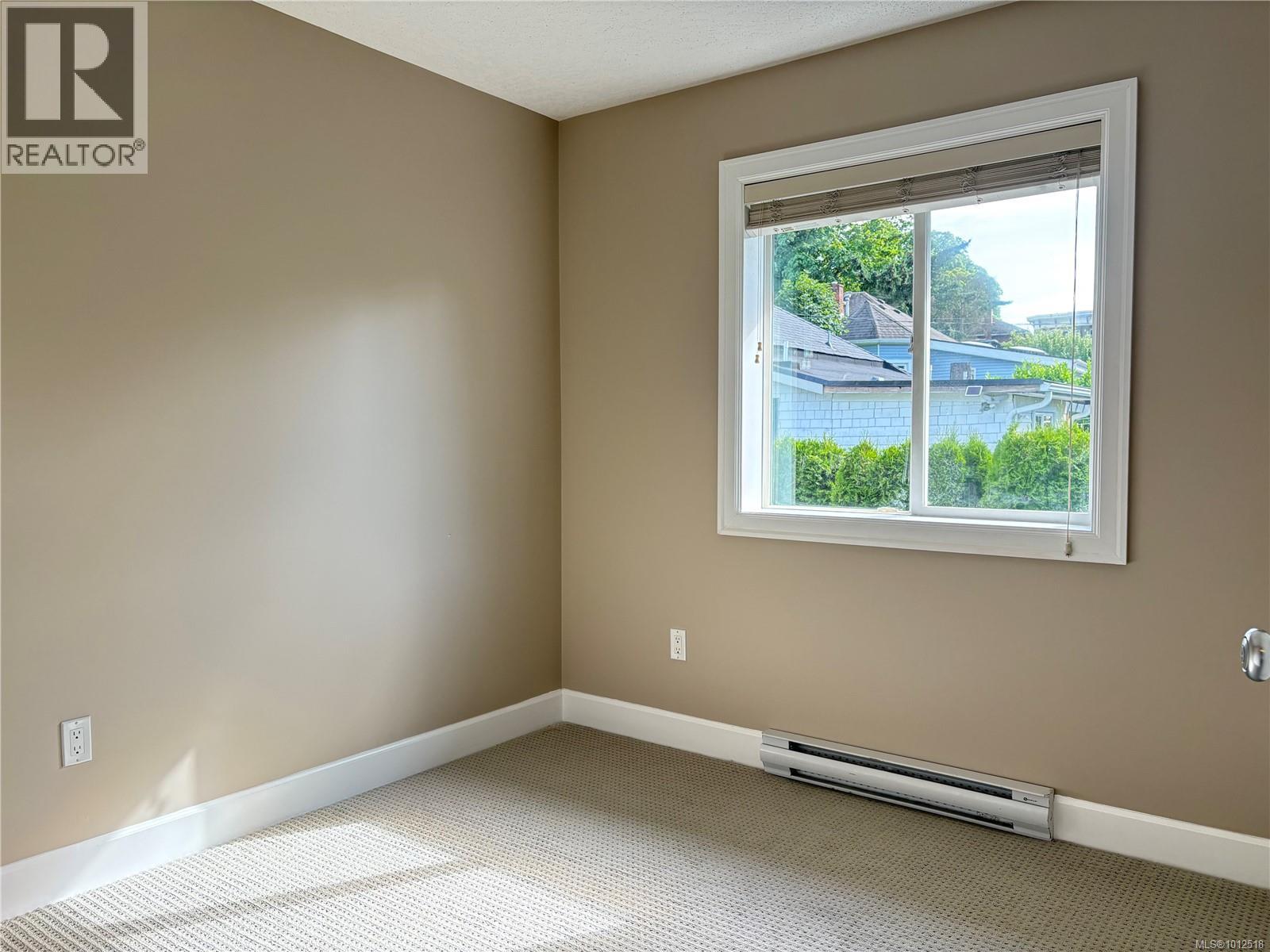 Photo 14 of 103 499 Milton St, Nanaimo BC