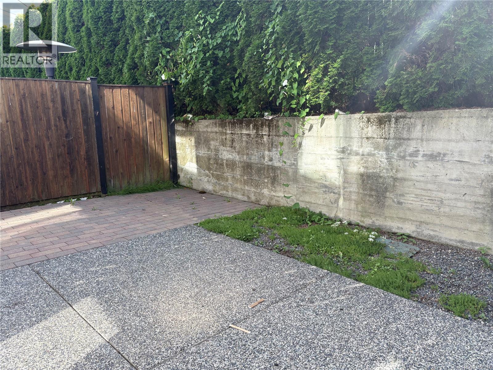 Photo 22 of 103 499 Milton St, Nanaimo BC