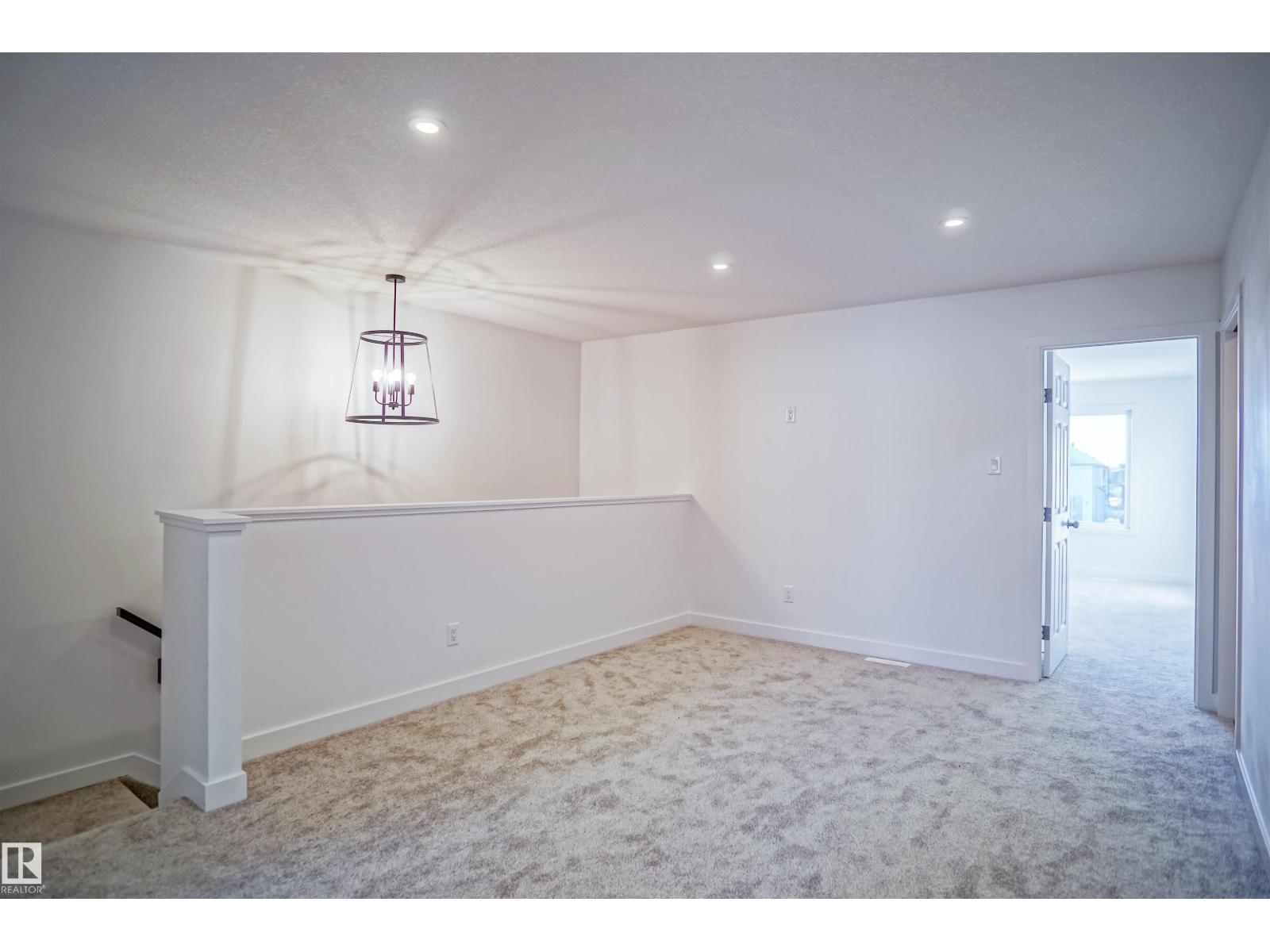 Photo 14 of 193 Caledon Cr, Spruce Grove AB