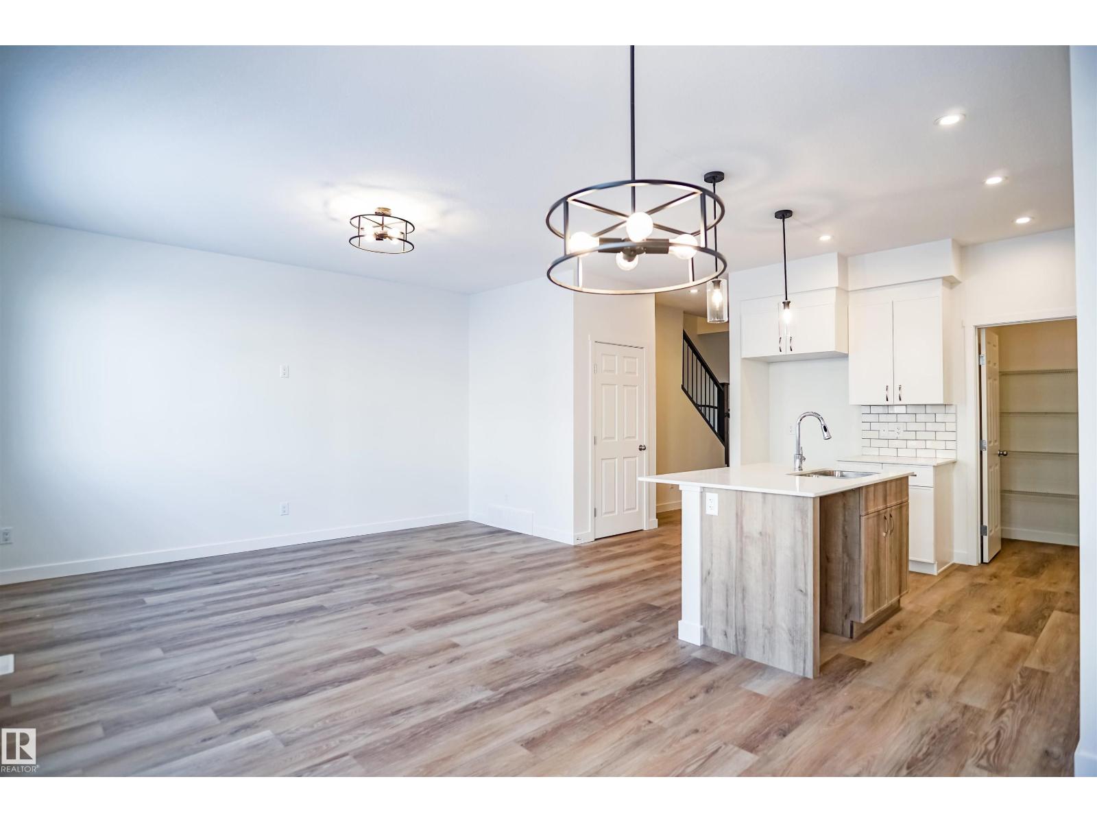 Photo 6 of 193 Caledon Cr, Spruce Grove AB