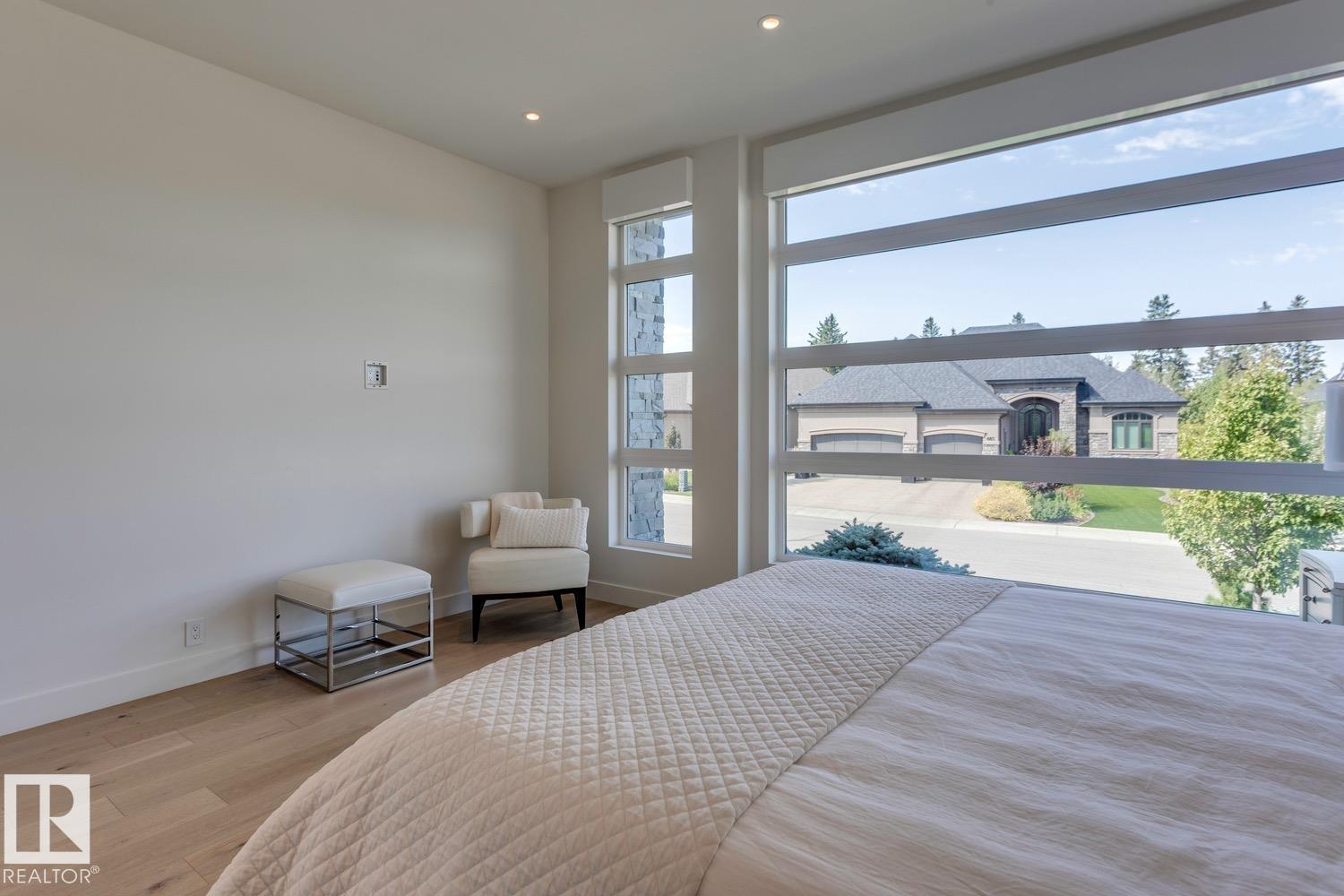 Photo 18 of 682 Howatt Dr Sw, Edmonton AB