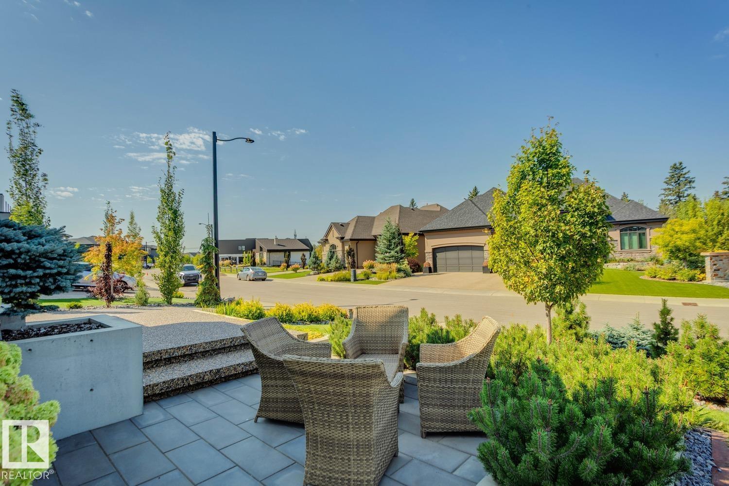 Photo 42 of 682 Howatt Dr Sw, Edmonton AB