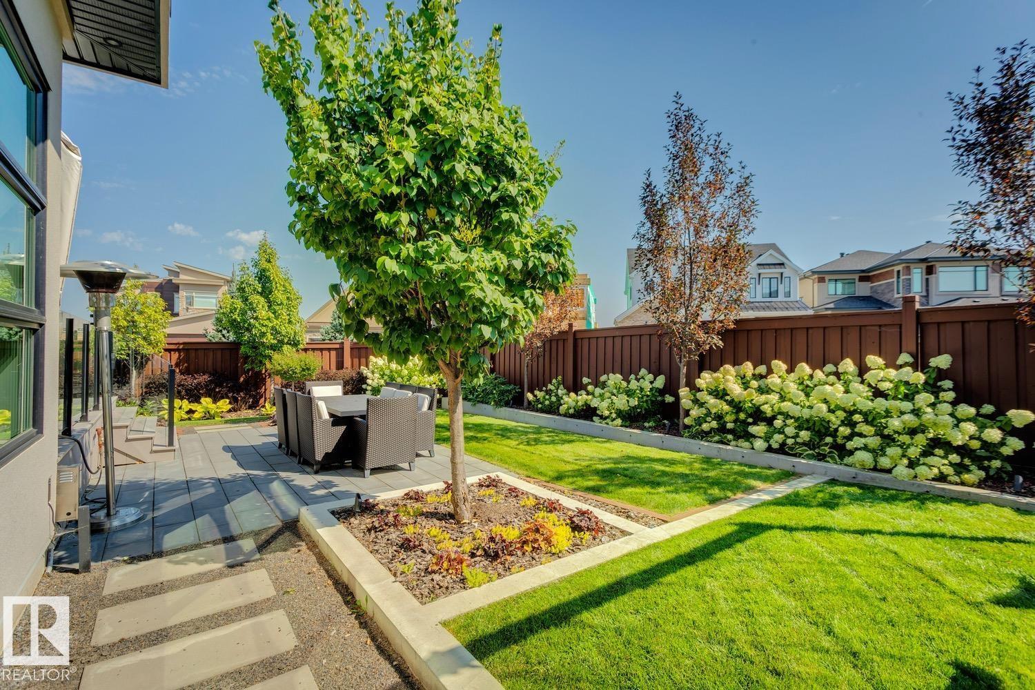Photo 43 of 682 Howatt Dr Sw, Edmonton AB