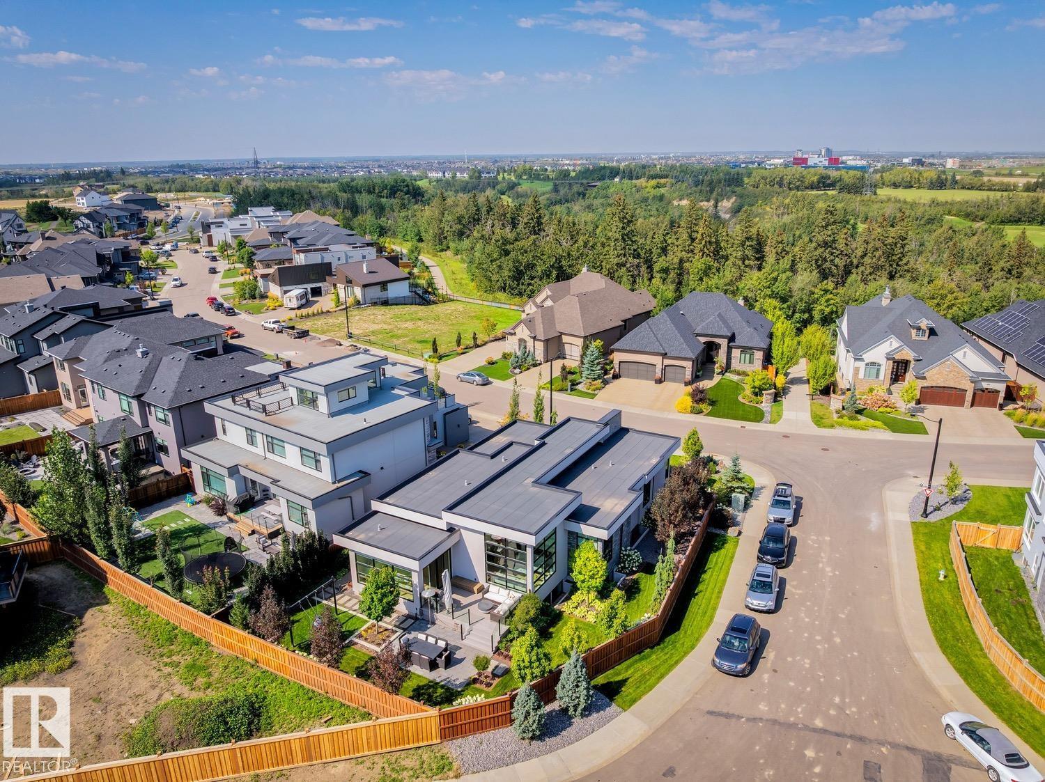Photo 54 of 682 Howatt Dr Sw, Edmonton AB